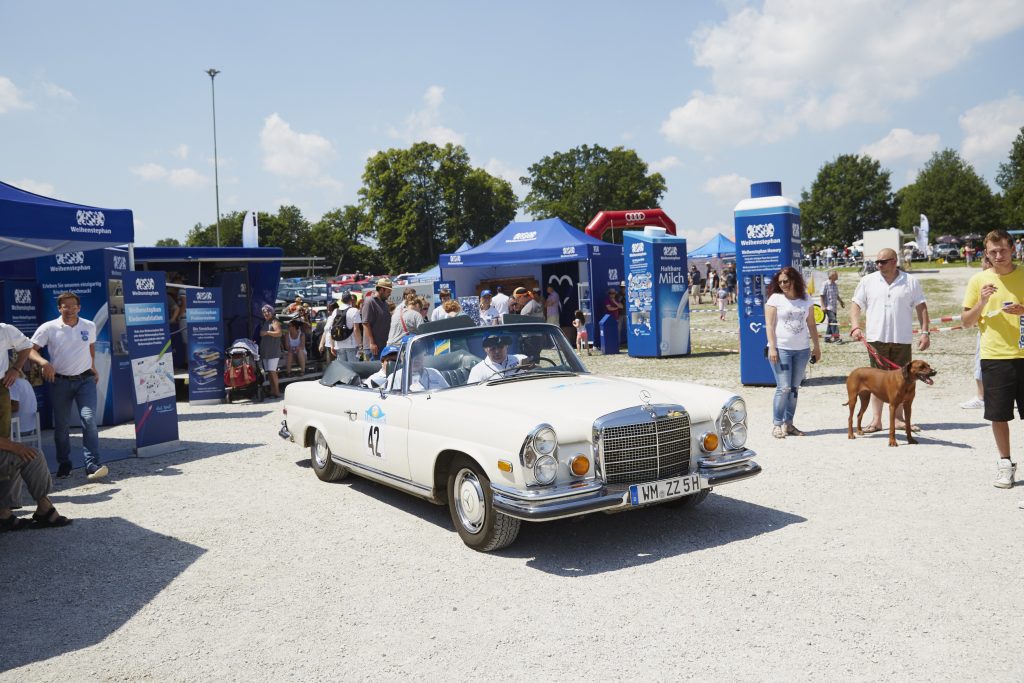 Der Weihenstephan-Olditmer geht mit den Gewinnern an denStart.