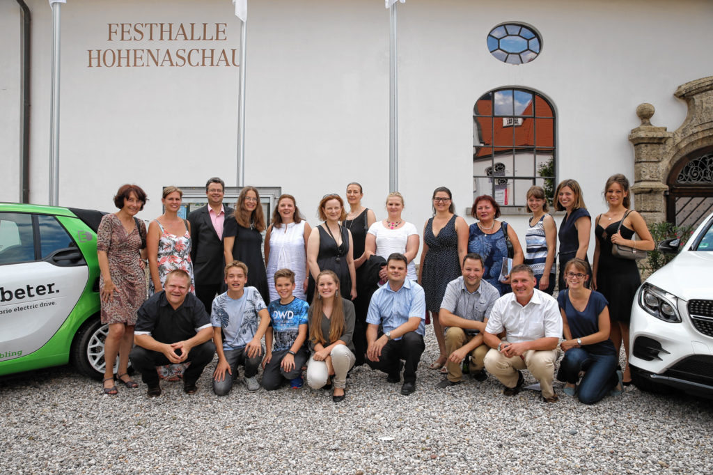 Über ein ganz besonderes „Kulturschmankerl“ in der Festhalle in Aschau konnten sich die Jugendbetreuer freuen.