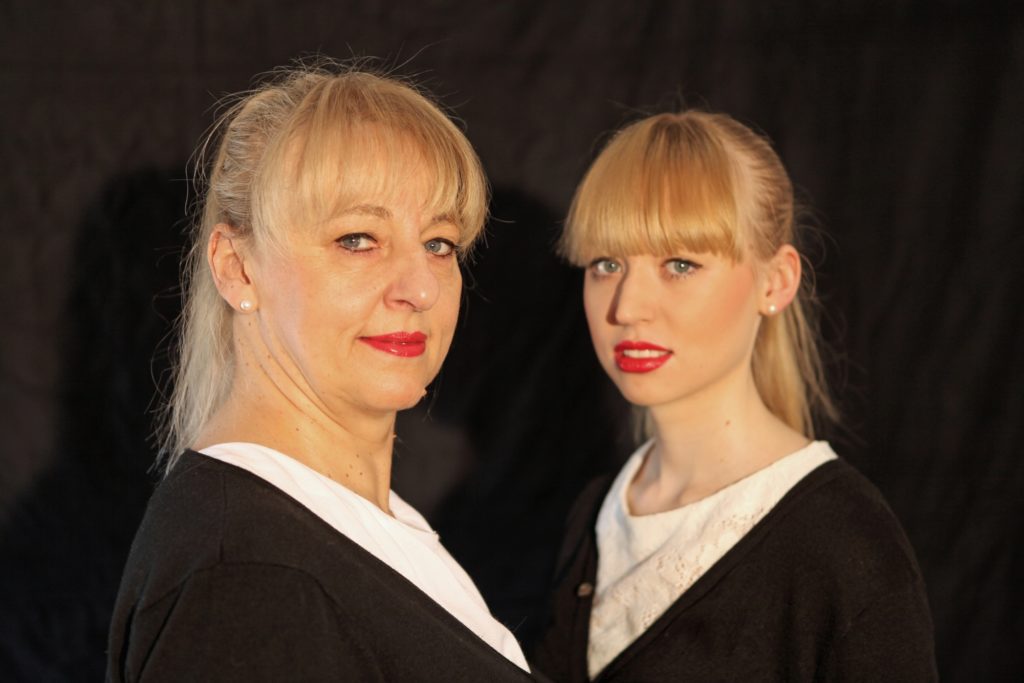 Prosa und Pop von Johanna und Veronika Bittenbinder. Foto: Heinz Josef Braun