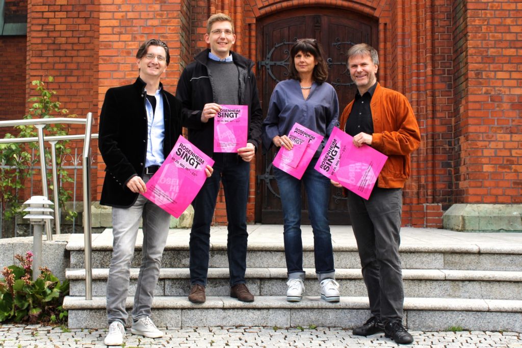 Die Organisatoren des Chorfest, von links: Michi Gartner, Johannes Eppelein, Iris Huber und Thomas J. Mandl. Foto: Klara Huber