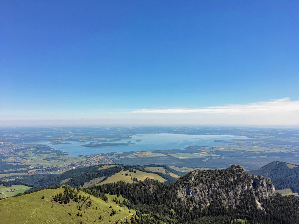 Die Urlaubsregion Chiemsee-Alpenland überzeugt Urlauber und Besucher nicht nur in Bereichen wie Natur und Kultur, sondern auch mit guten Unterkünften.