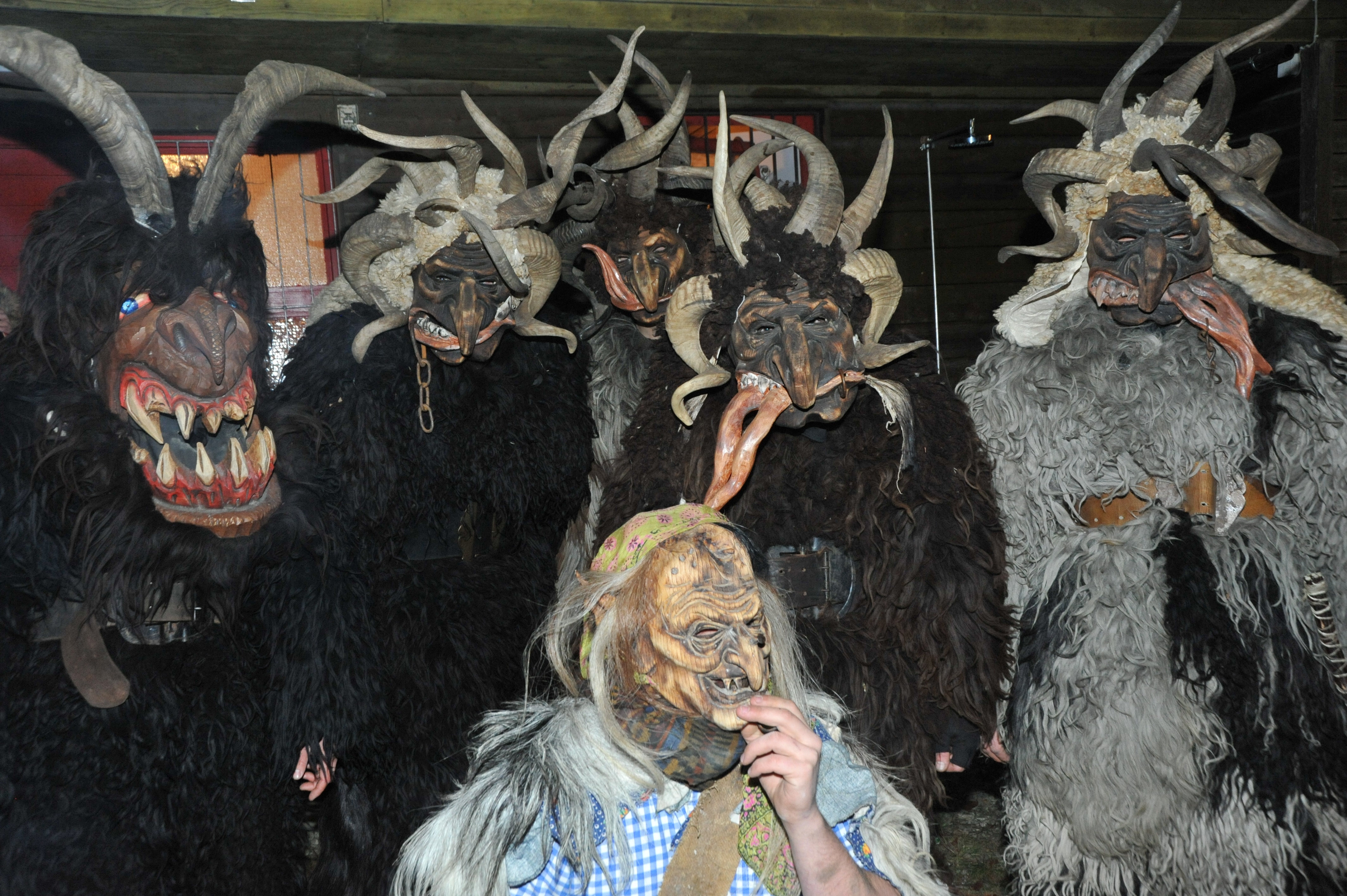 Perchtenlauf in der Kastenau